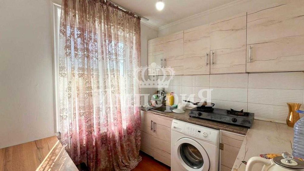 Продам 3-х Жастар Ольга