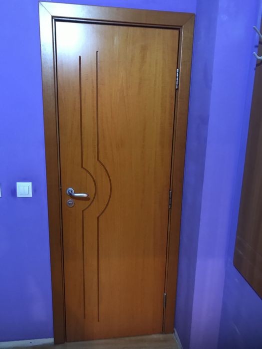 Интериорна врата