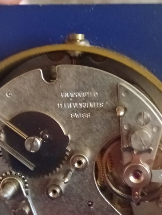 Vechi ceas deșteptător Matthew Norman