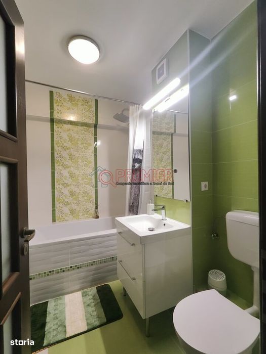 EROII REVOLUTIEI - Metrou - 3 camere