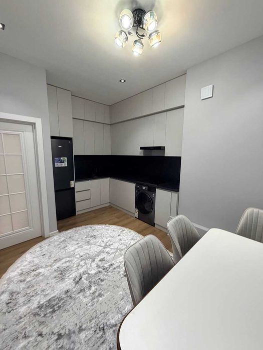 Продается 2/3/11 евро квартира 57м2 ЖК Мегаполис Юнусабад метро: