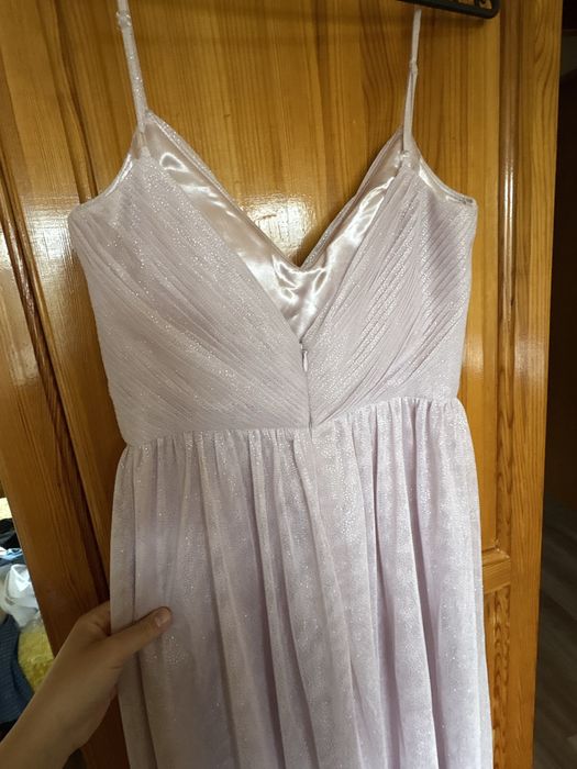 Елегантна бална рокля