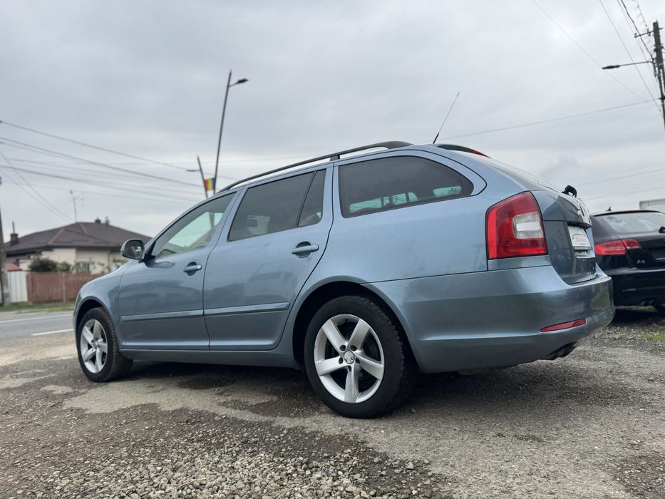 SKODA Octavia 2009 — imagine 5
