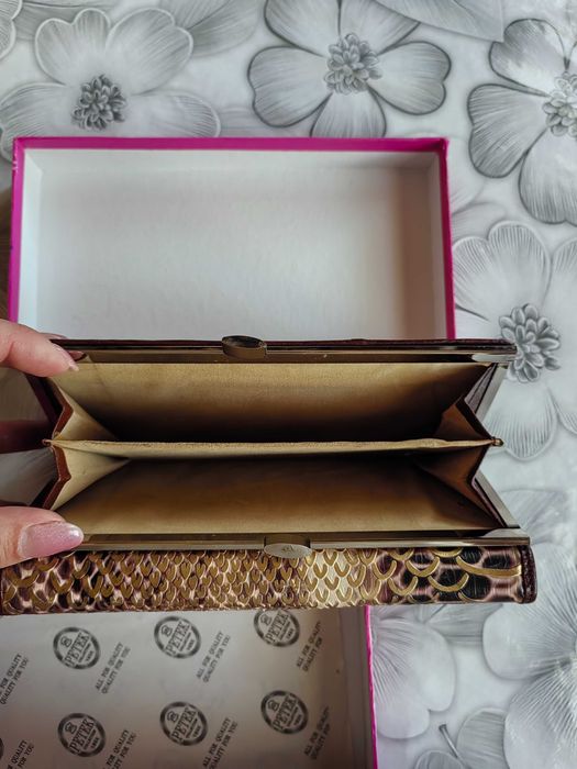 Кошелёк женский.