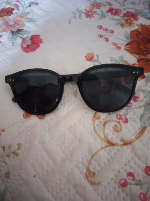 Ochiq anuslar va mushuklarning HD fotosuratlari