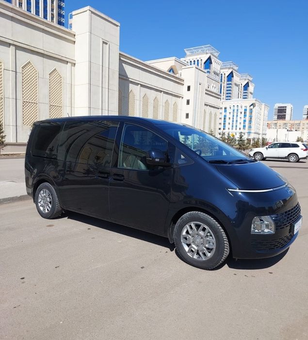 Продам hyundai staria