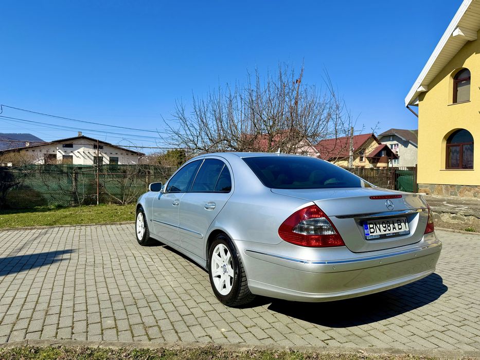 Mercedes E220 AUTOMAT