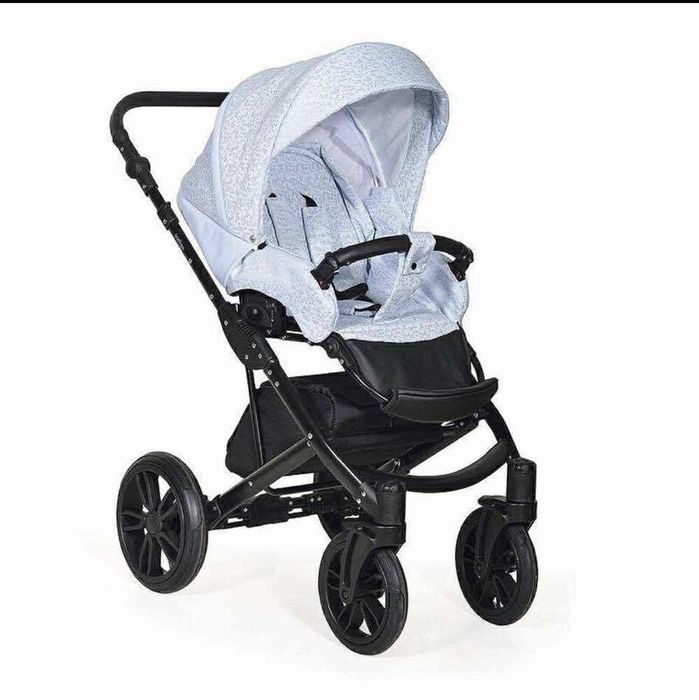 Бебешка количка Baby Giggle MIO 3 в 1 светло синя