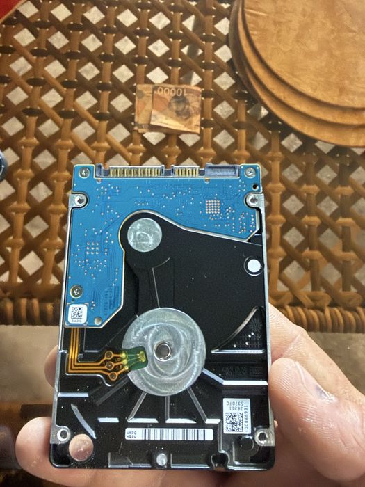 SSd disk продам дешево 1TB
