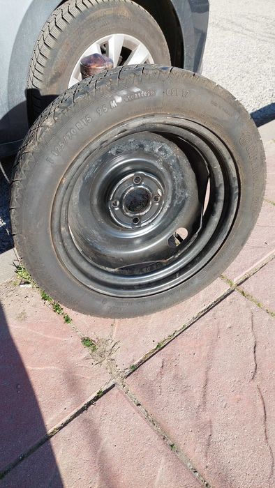 125/70/15-  57,1 мм, 4×100, ЕТ 40,  патерица, резервна гума
