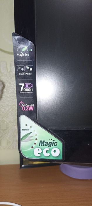 Монитор Samsung срочно продам