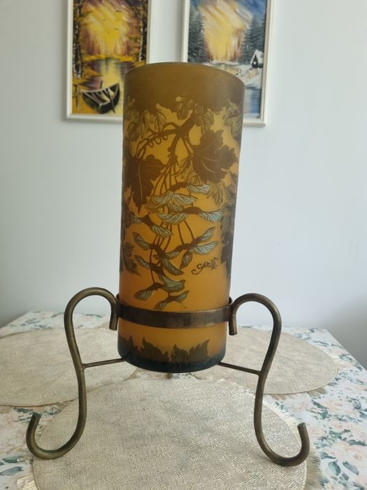 Vază decorativă mare(35cm) în stil Gallé cu suport metalic