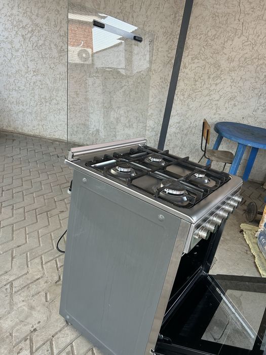 Газплита с эл. духовкой Midea