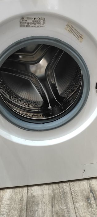 Стиральная машинка автомат