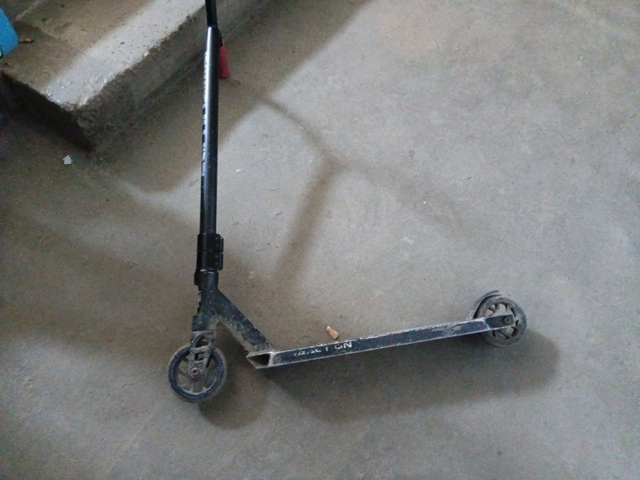 Продам самокат Reaction stunt 110мм