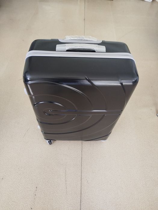 Чемодан большой 2 цвет