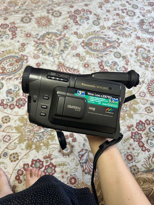 Продам видео камеру Panasonic