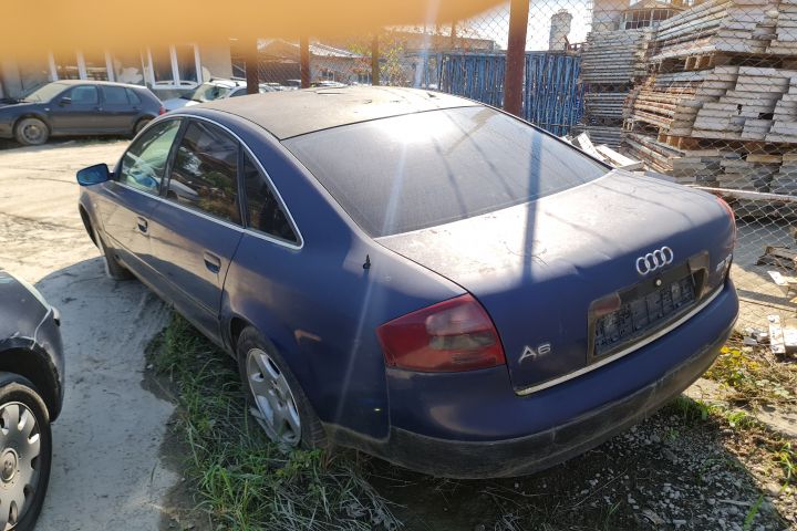 Plansa bord Audi A6 1999 2.5 TDI MT (150 hp)