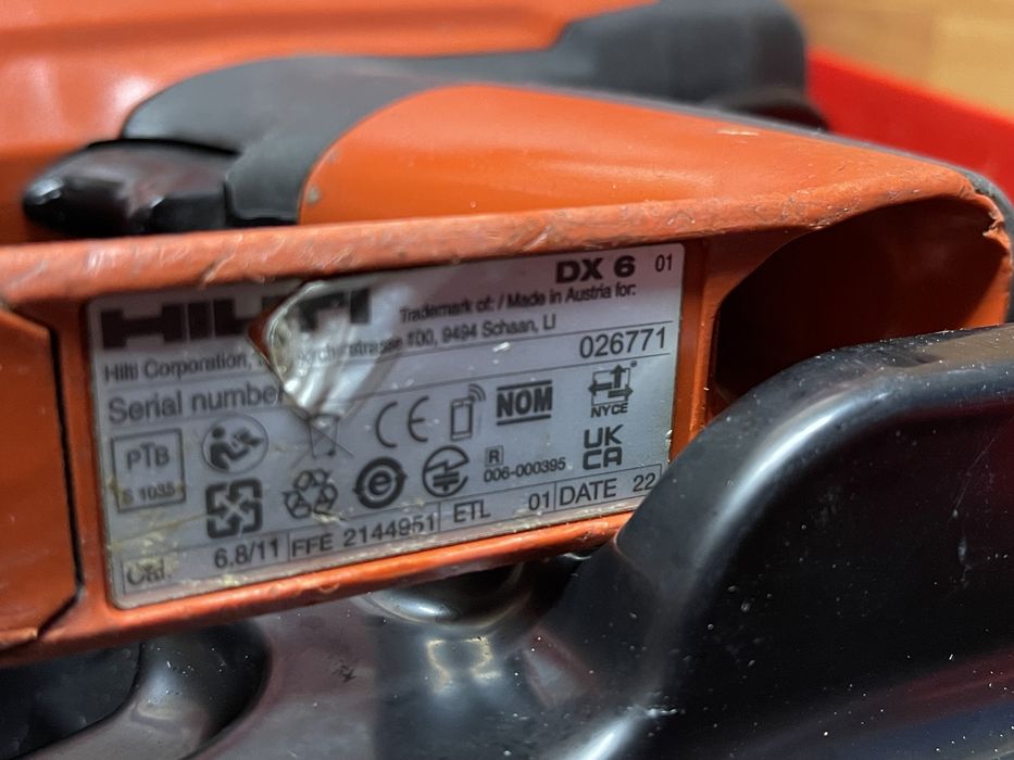 Pistol batut cuie beton metal lemn Hilti Dx6