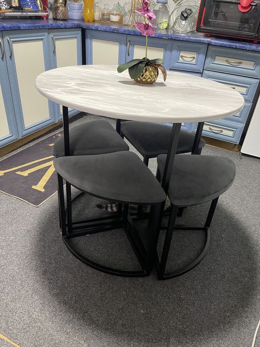 Loft stol stul sotiladi