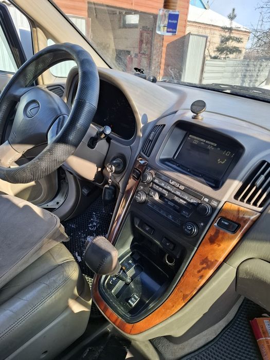Продам лексус. Рх 300