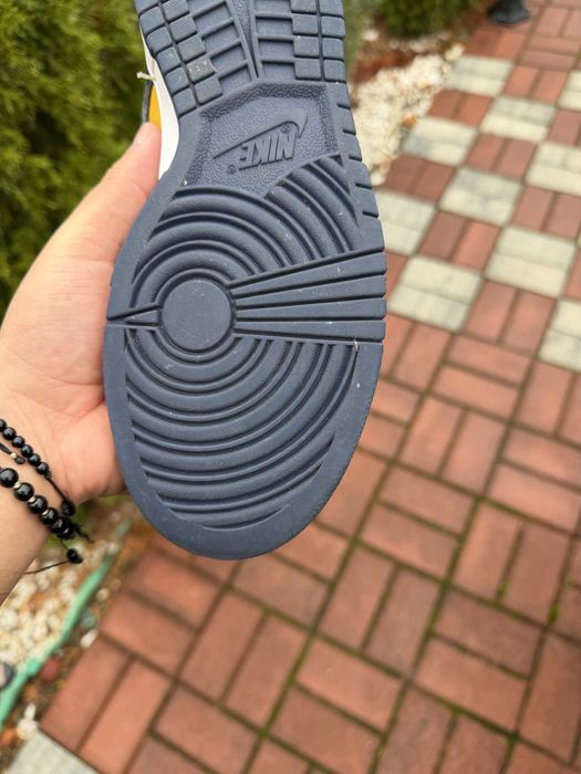 Nike Dunk Low Off White