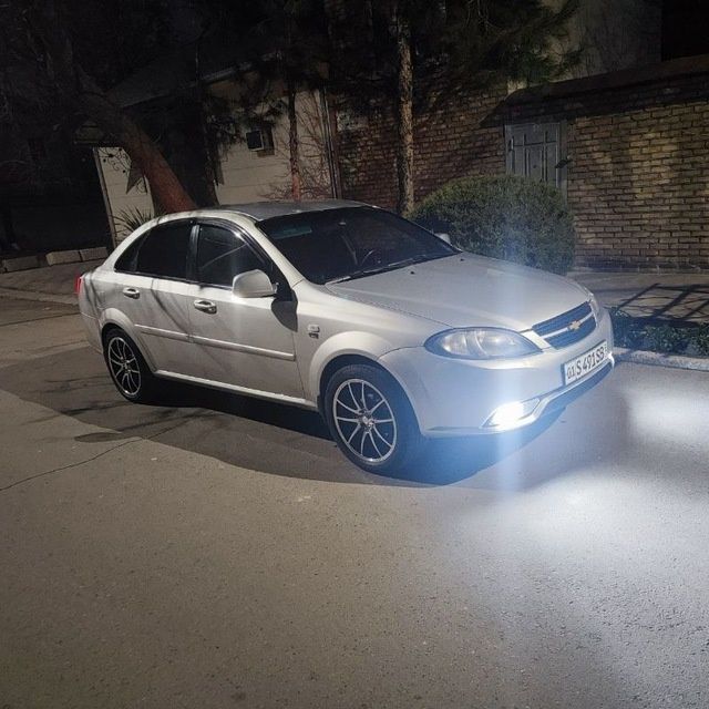Srochna sotiladi