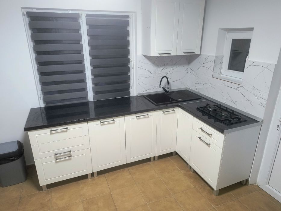 Casa de închiriat în Brezoi- zona centrala,