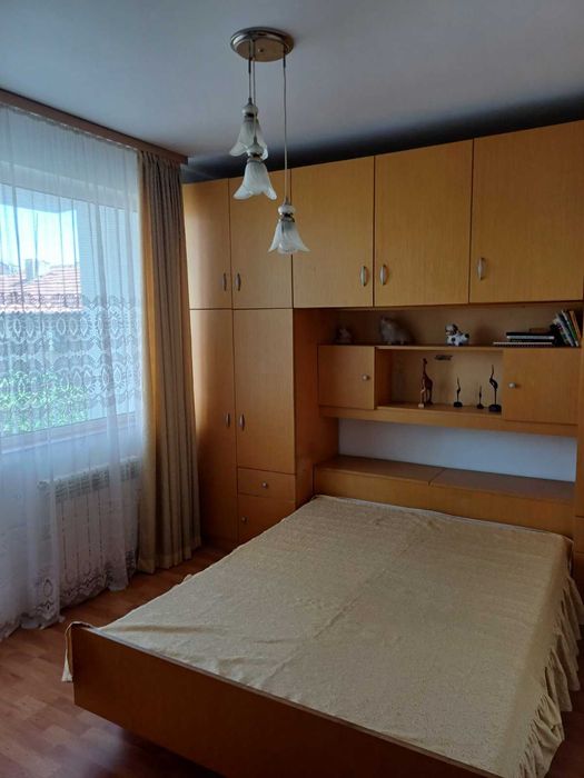 Продава се Тристаен апартамент в Шумен, Пазара - 156 кв.м за 1095 €/кв.м - Снимка #17