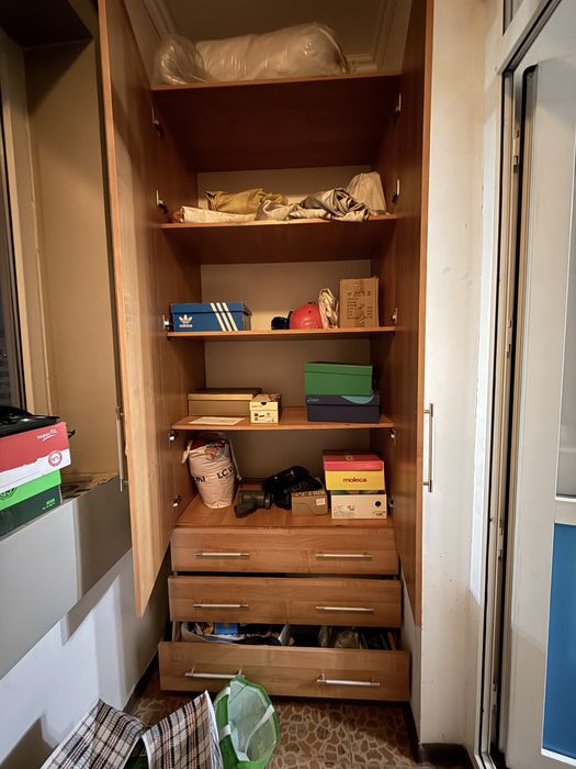 Продается   шкаф