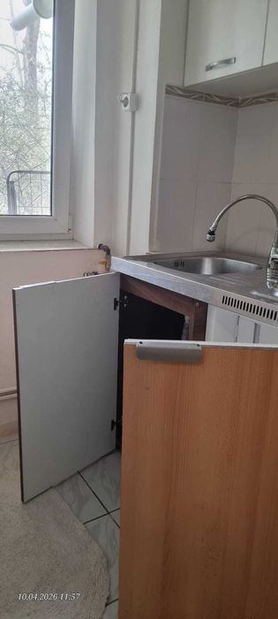 Set de mini-bucătărie cu chiuvetă, plite electrice și frigider