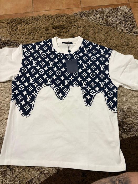 Tricou nou cu eticheta marimwa m