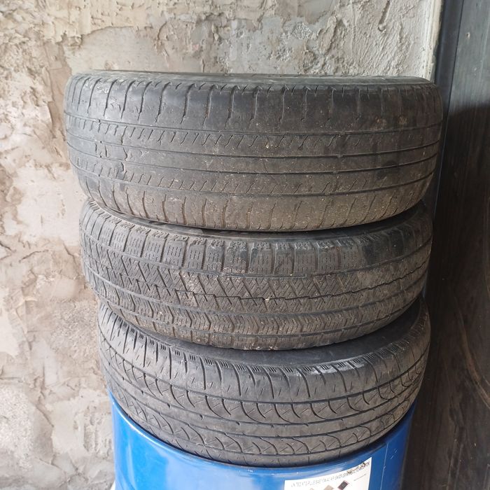 Летние шины 2 шт. размер  205/.65/.16  пара