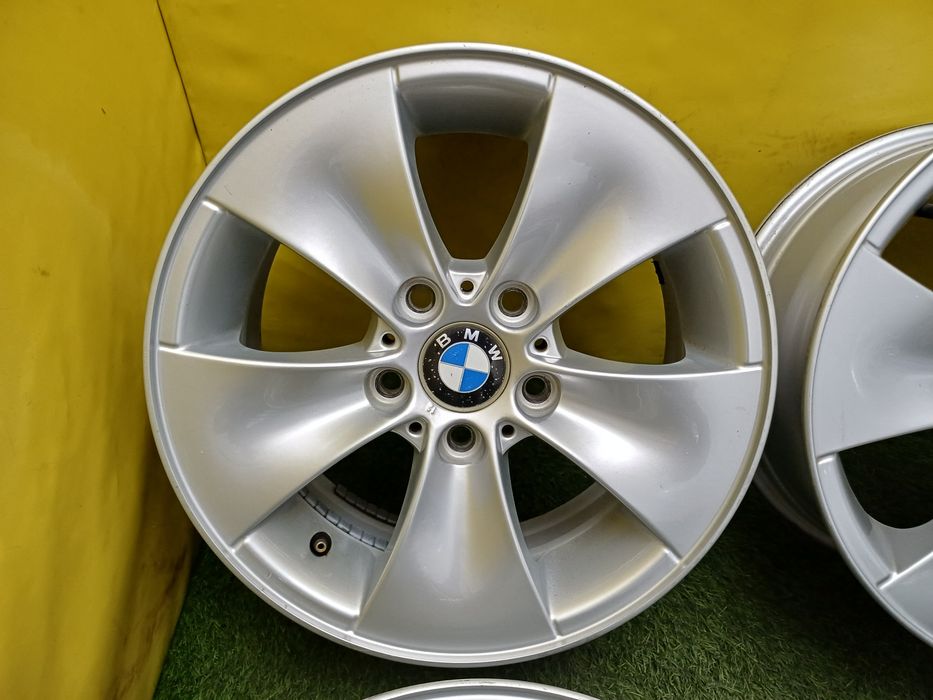 Диски R16 5x120 на BMW.