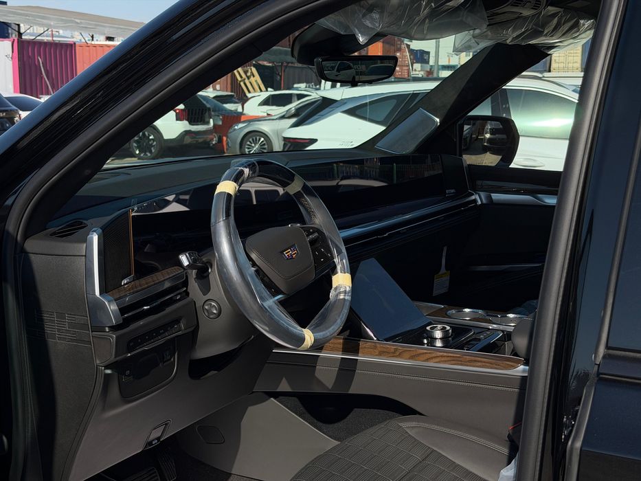 Cadillac 2026 ESCALADE ESV