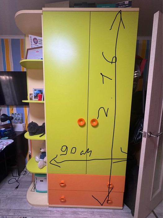 Детский гарнитур , двухярусная  кровать