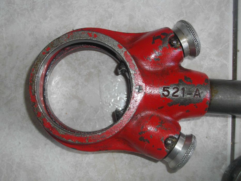 VIRAX521A Чешмеджийска Плашка/Винтонарезка Пафта Френска Профи 4 Глави