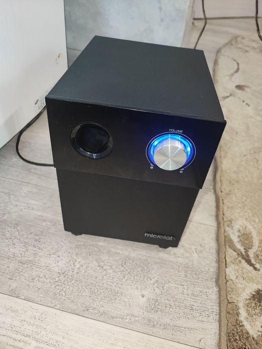 Сабвуфер Microlab (отдельно, без колонок)
