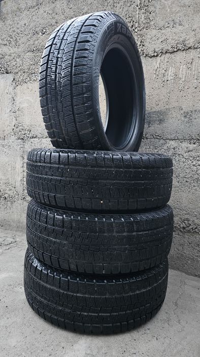 Зимние шины Kapsen 215/60 R16