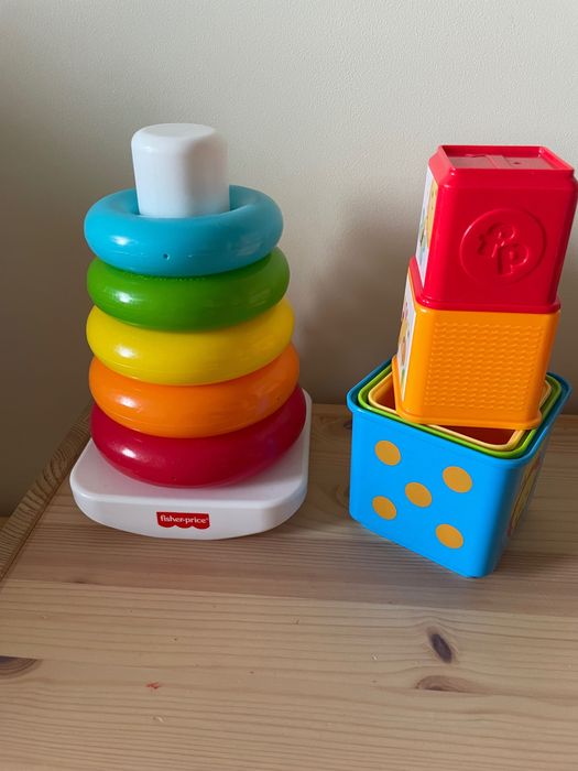 Fisher Price бебешки играчки за нанизване (stacking)