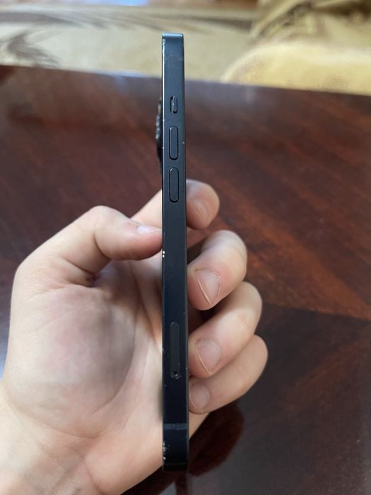 Продам iphone  13/128