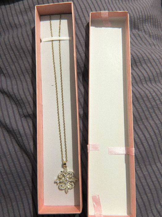 Продам цепочку подзолото