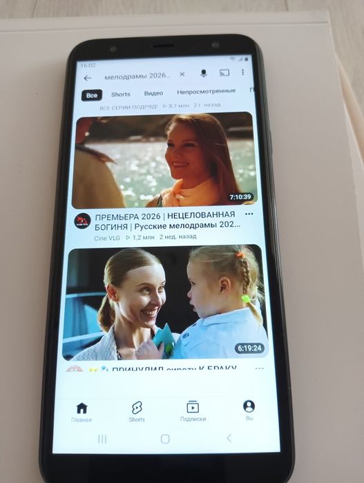 Продам Телефон  САМСУНГ   J 4+