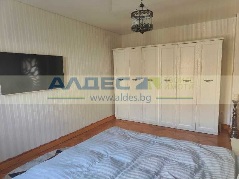 Ремонтиран, обзаведен, с две спални, в Овча Купел