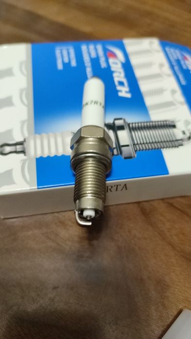 Свеча зажигания DK7RTA Volkswagen	Caddy	lV и Mini Cooper а также Audi