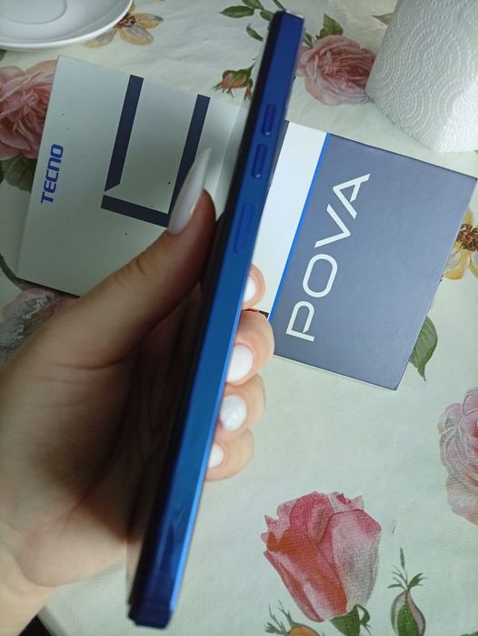 Продам телефон TECHNO POVA 5