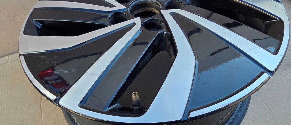 1 buc Janta Aliaj 15 " Vw Polo 2G AW 2G0601025AS 2019 2020 / 2021 2022