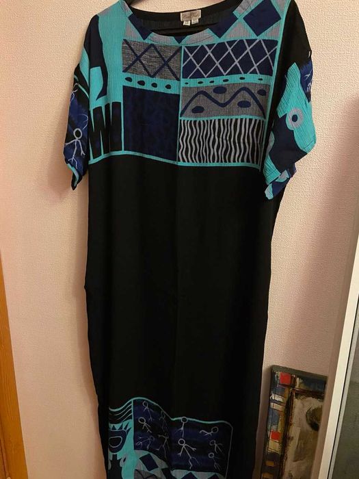 Платье весенне-летнее (куплено в Европе)