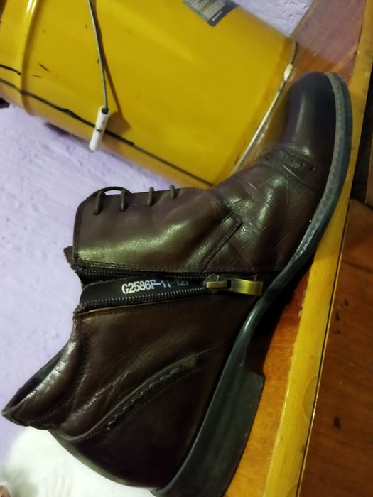 Продам туфли кожанные.