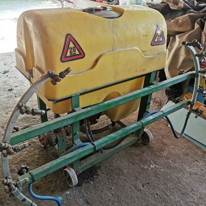 Продавам селскостопанска техника